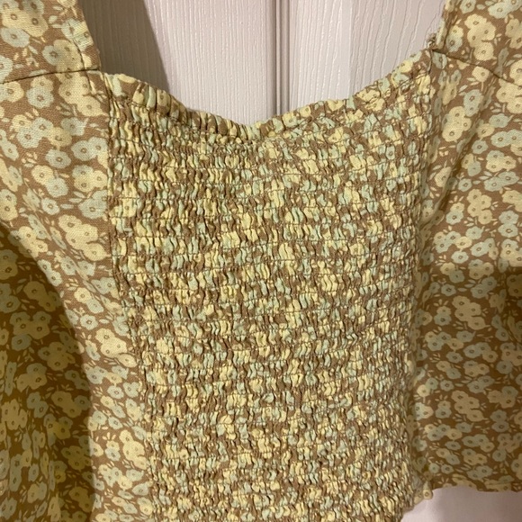 BP size medium linen and rayon crop blouse - Picture 4 of 6